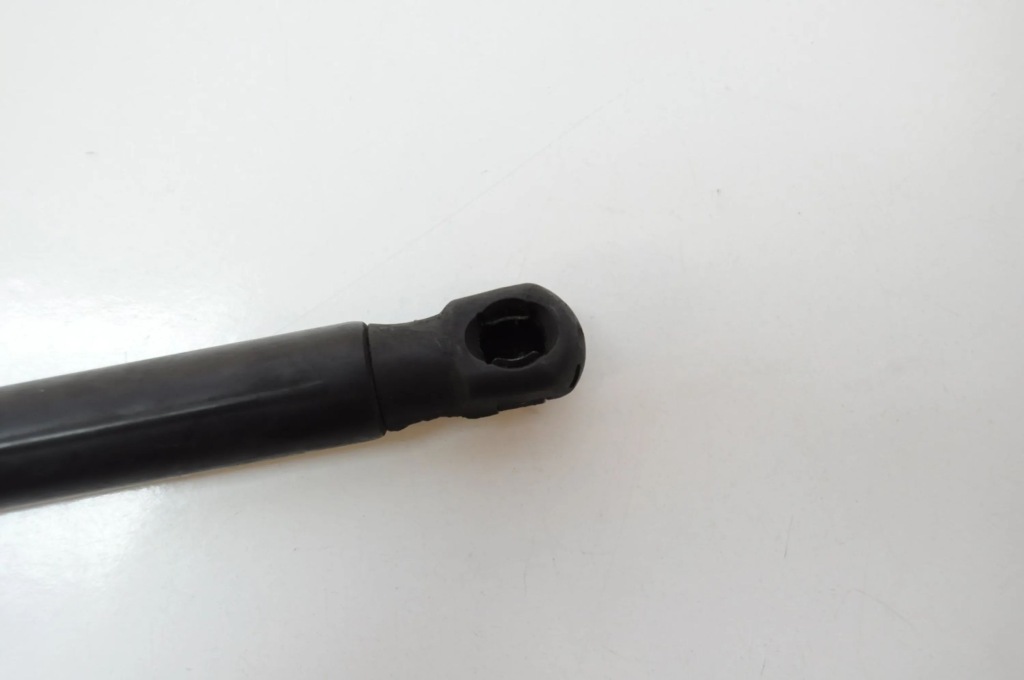 фото №2, Land rover freelander 2 - lr2 2010 права сторона привід капот передньої