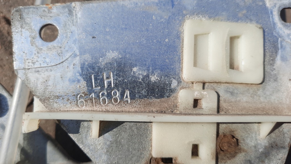 фото №4, Підйомник скло лівий задня mazda 626 lh61684