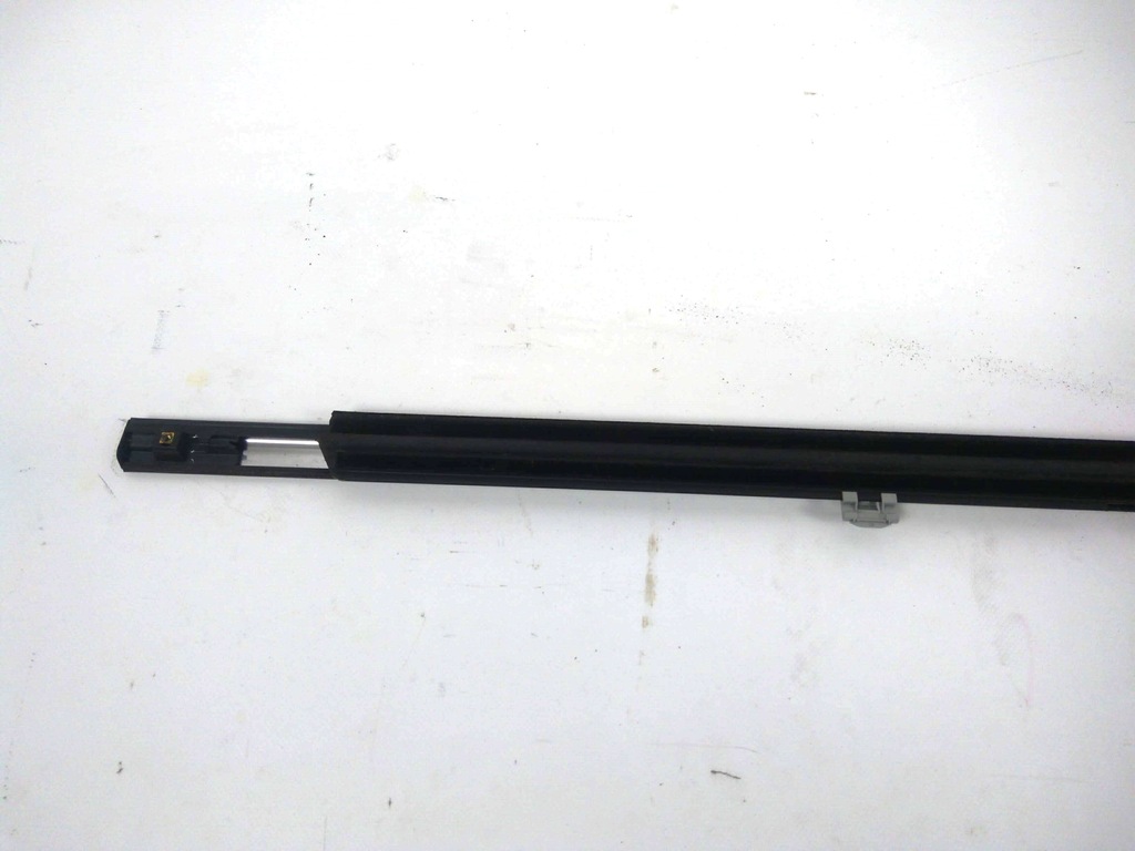 фото №6, Gmc yukon escalade tahoe 2015-20 молдинг прокладка zbierak правий задня