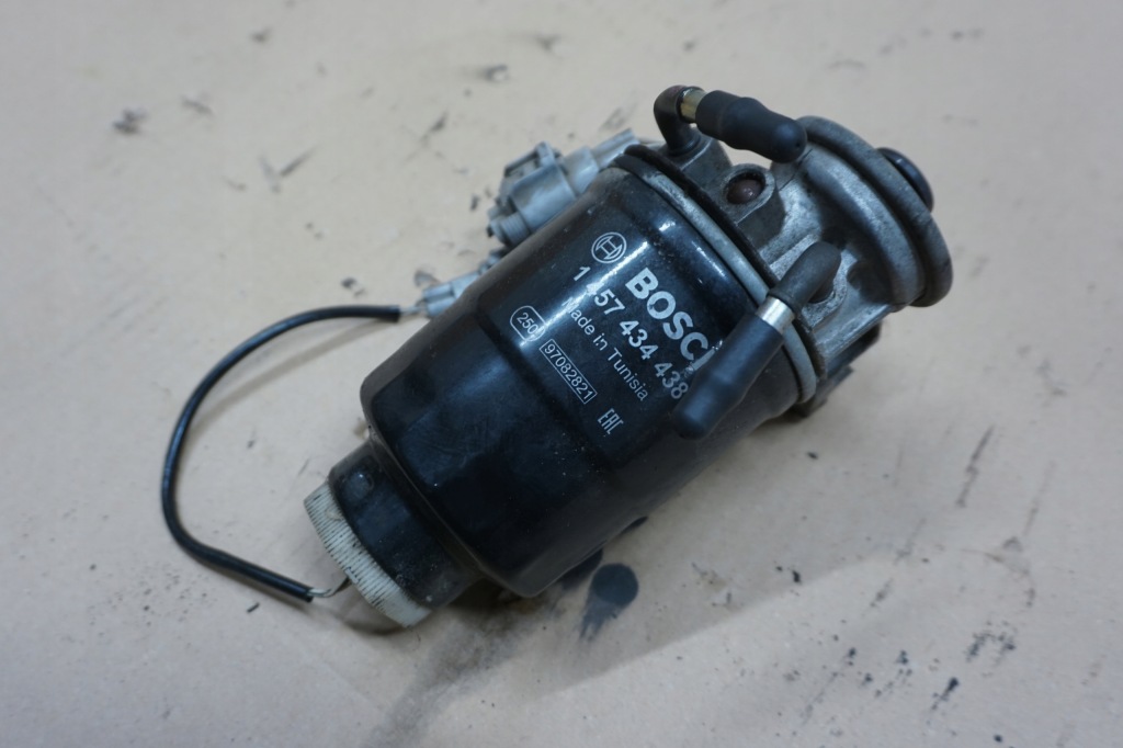 фото №1, Mazda b2500 ford ranger корпус основание фильтра топлива 2,5 td 2001r