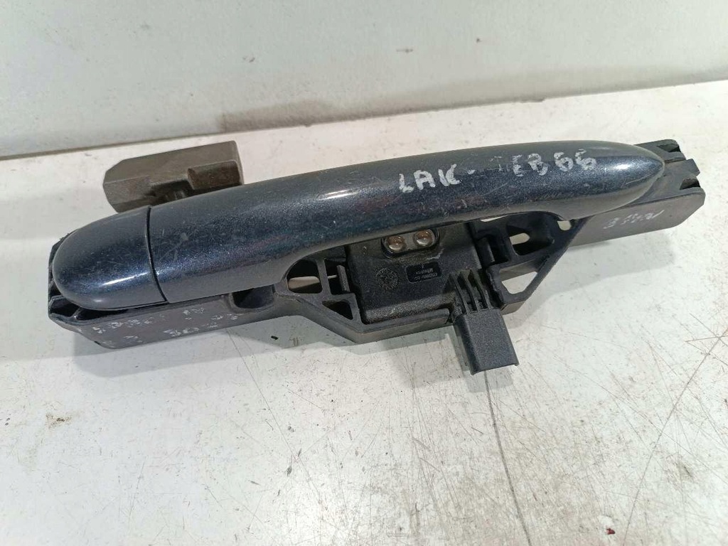 фото №4, Ручка двері правий перед renault laguna iii 8200008431