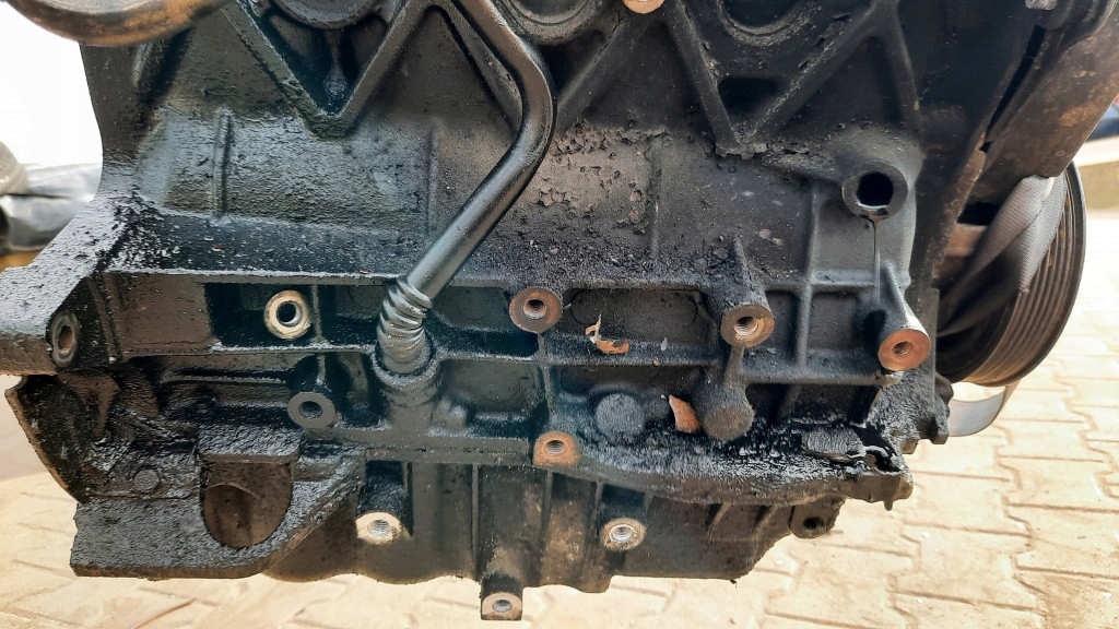 Двигун 1.9 dci f9k renault volvo вимірювання Доставка