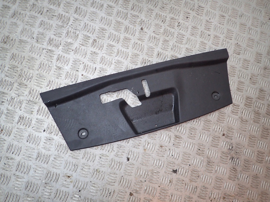 фото №1, Audi r8 4s защита накладка замка 4s8857161