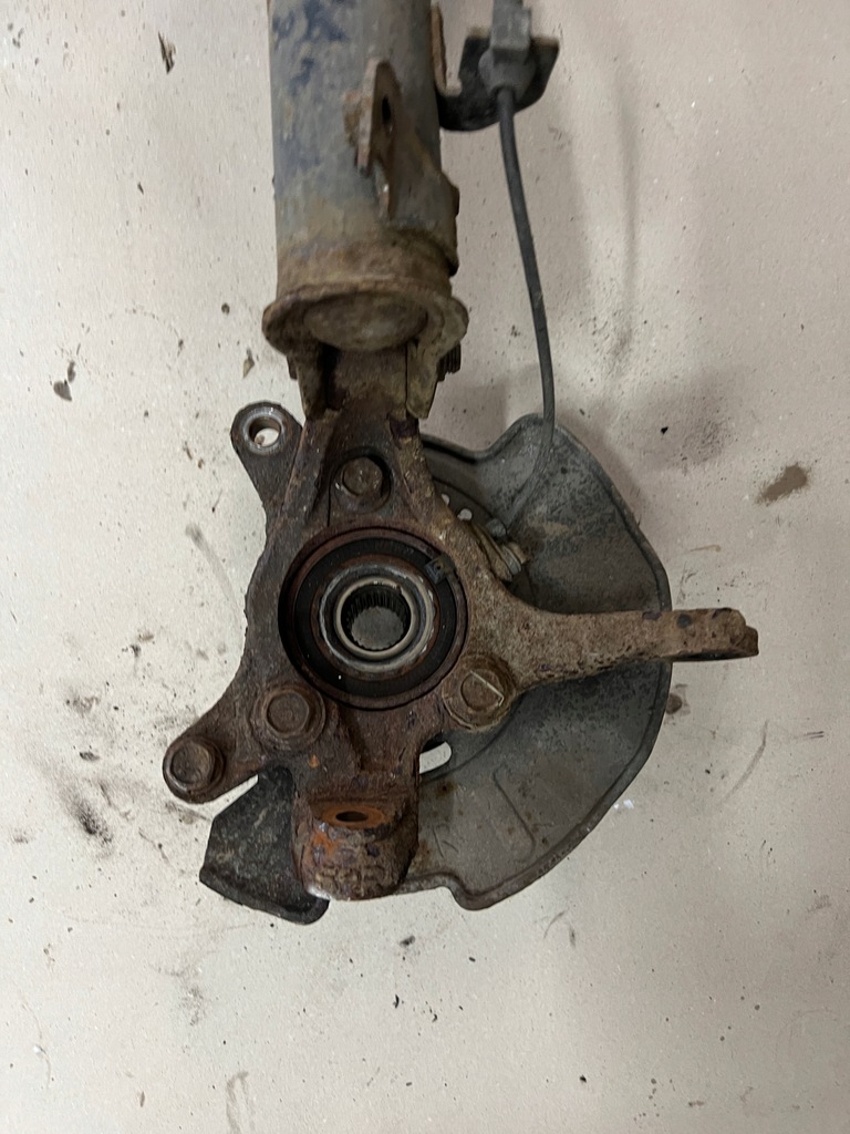 фото №5, Suzuki swift mk8 1.2b підвіска поворотний кулак амортизаторна стійка правий перед