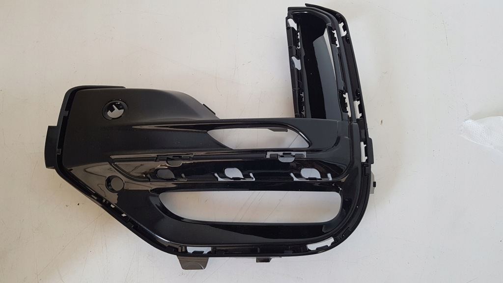 Bmw x5 g05 m-pakiet решётка решётка  бампера правый  перед 8092688 с Разборки