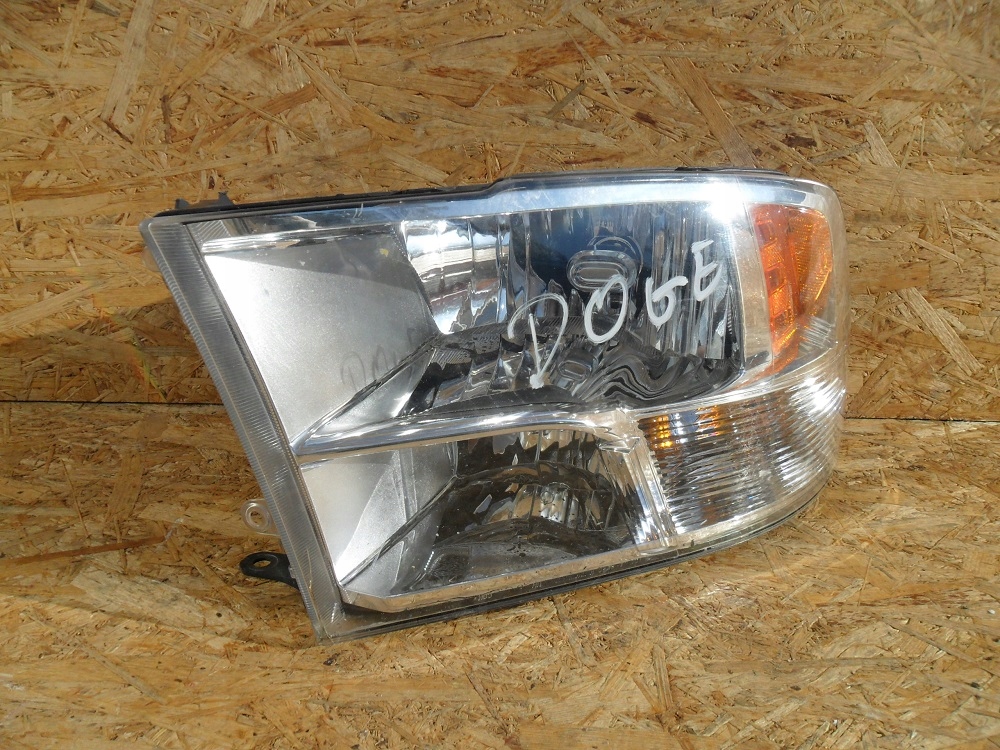 фото №1, Dodge ram ds 2008- фара лівий