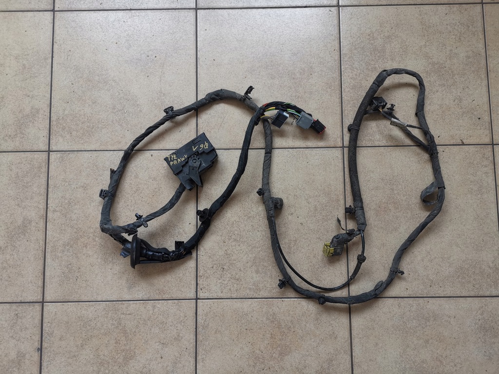 фото №1, Volvo s90 v90 шланг подвеска правый задняя задний