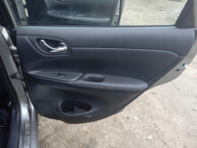 фото №1, Nissan pulsar обшивка дверь правый задний задняя