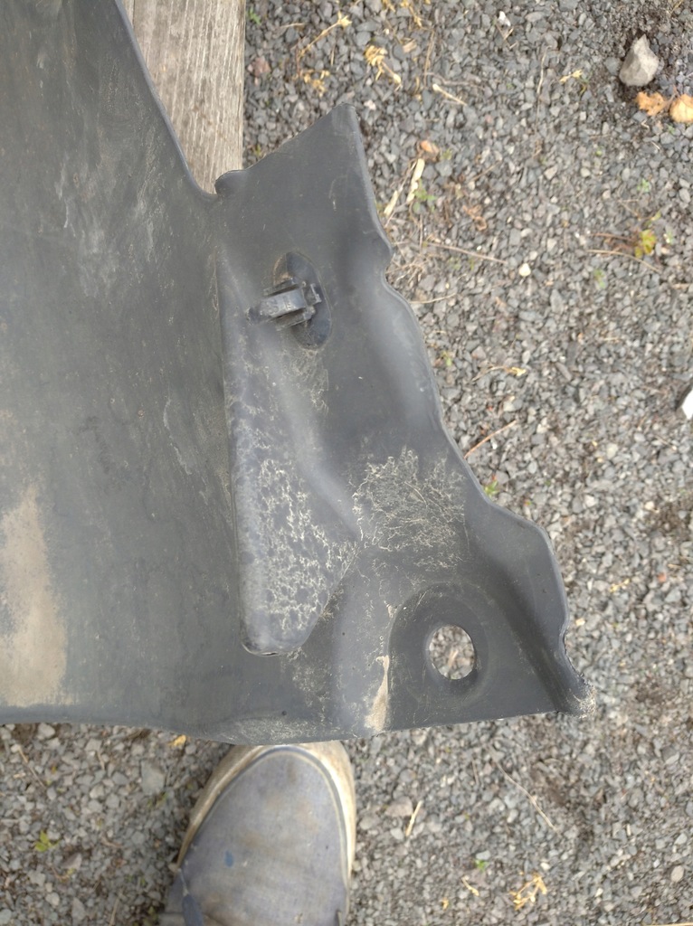 фото №9, Подкрылок передние левая правое scenic 8200430600