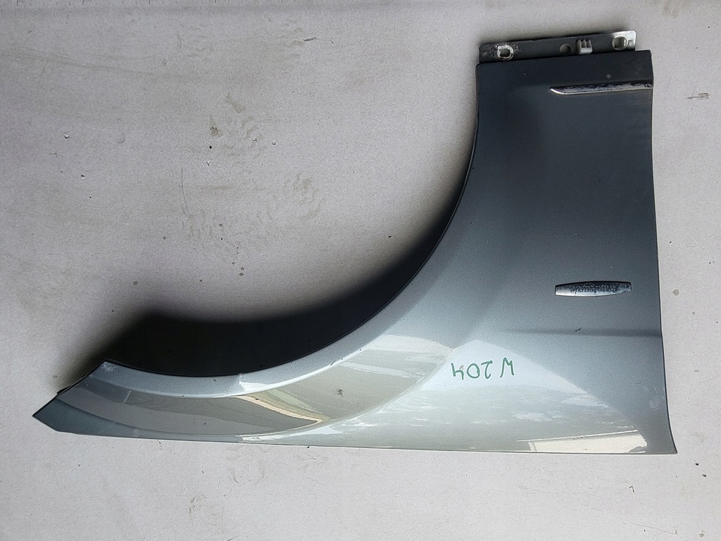 фото №1, Крыло передний правый mercedes c klasa 204 w204