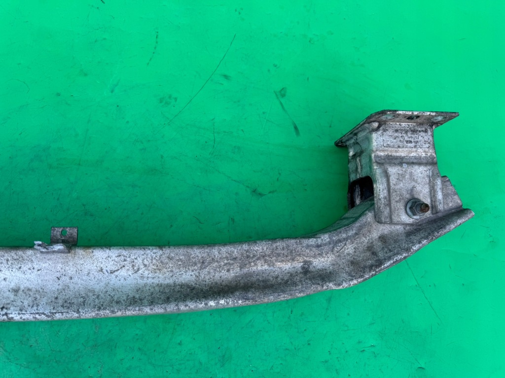 фото №8, Балка усилитель бампера передний перед 4e0807115 audi a8 d3 02-