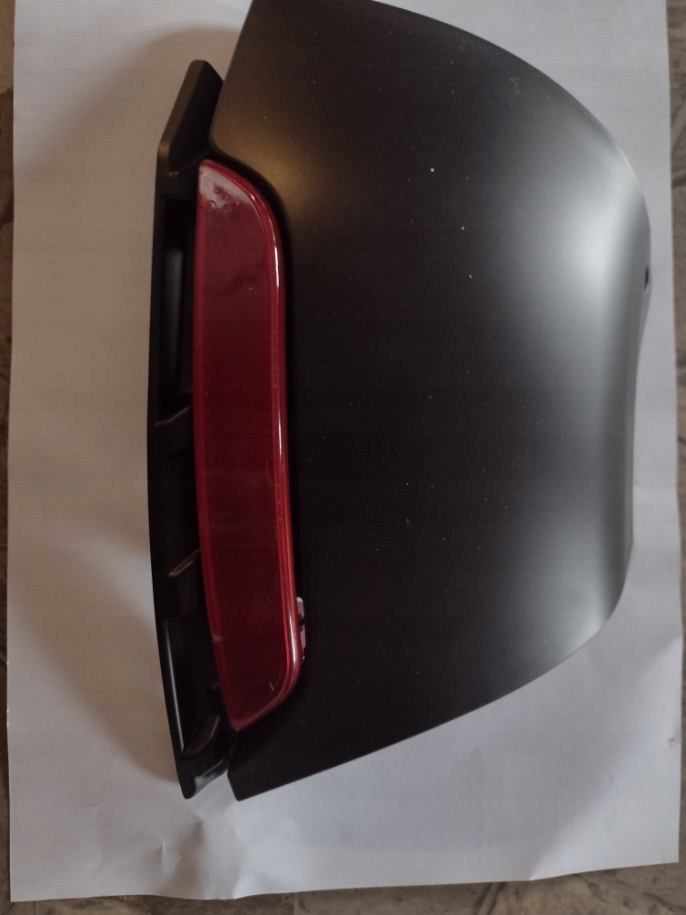 фото №1, Renault clio iv lift 16+zderzak задний нижний +отражатель правый задняя