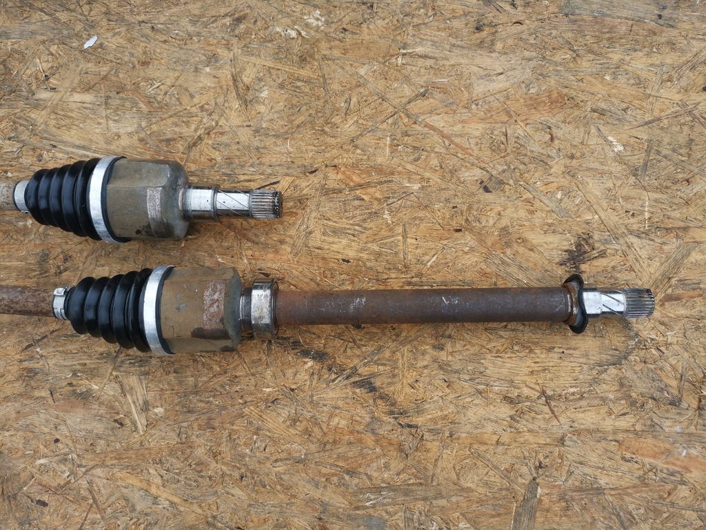 фото №3, Приводной вал półośka правая renault megane iv 391003978r