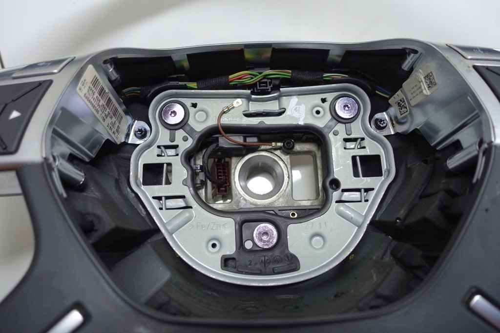 фото №8, Mercedes w204 воздуховод c-klasa lift кожа w246