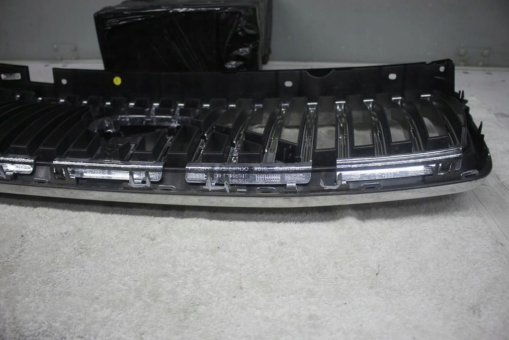 фото №13, Решітка радіатора volvo xc90 ii 2 lift 31698400