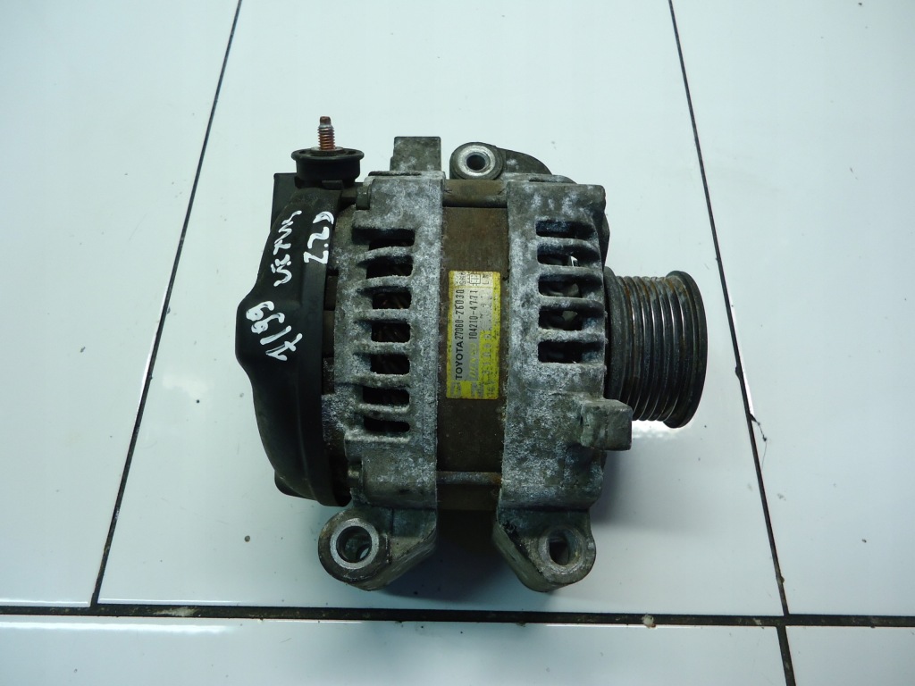 Купить Lexus is 2.2 генератор 104210-4771 27060-26030