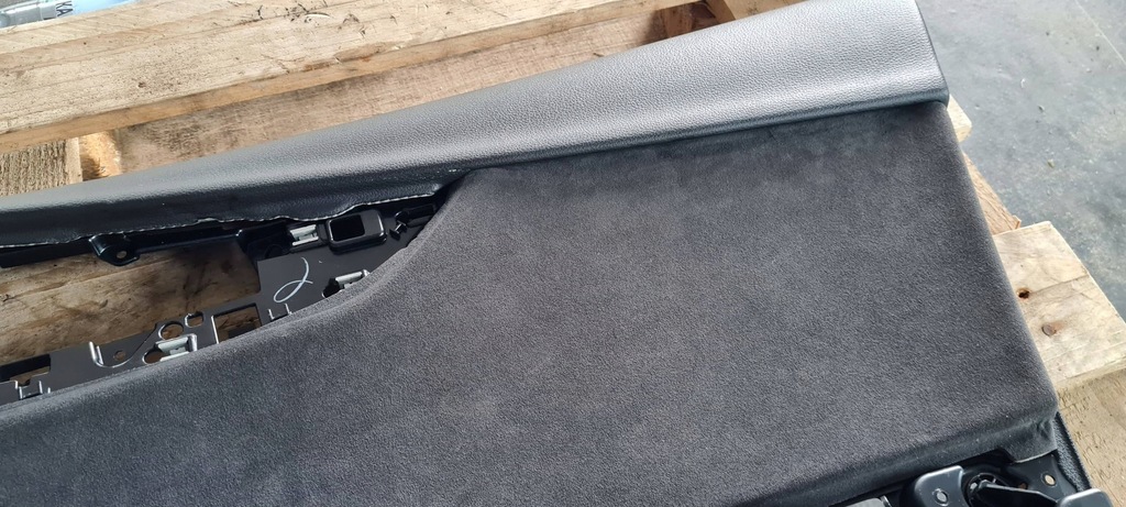 фото №5, S4 b9 8w a4 обшивка двері оббивка alcantara права правий перед 8w0867104ad