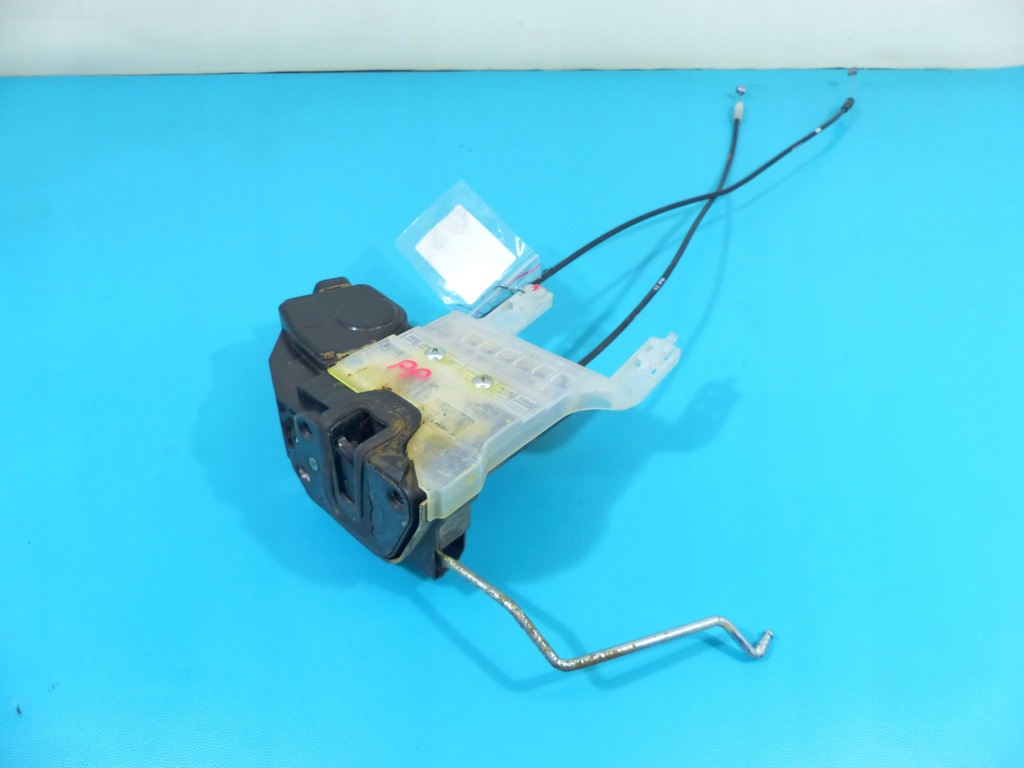 фото №1, Замок перед правый 5pin hyundai tucson i eu 04-09