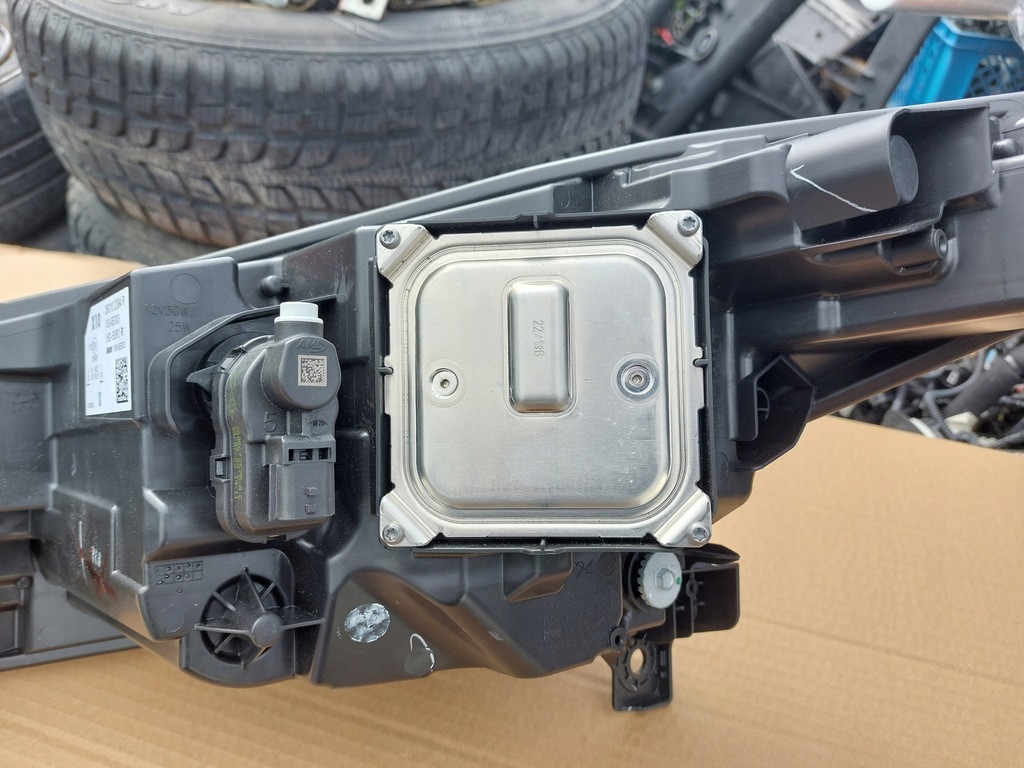 фото №8, Лампа передня права renault zoe full led 19-