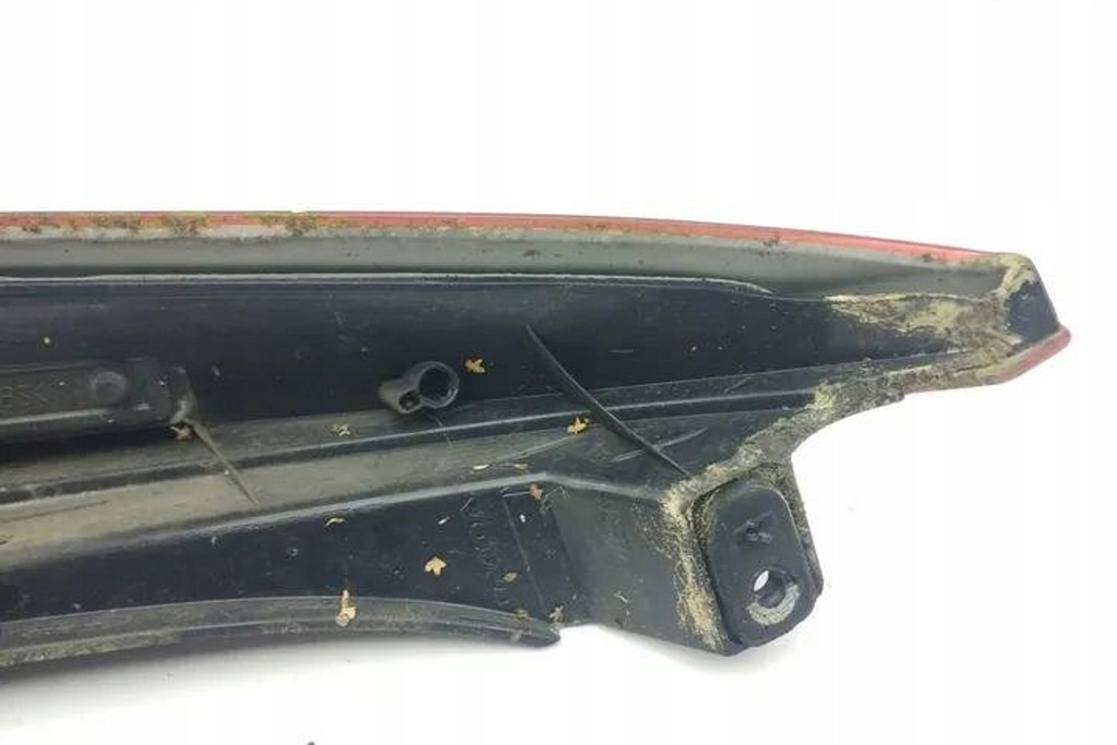 фото №12, Правий відбивач заднього бампера volvo xc90 i 157618 2.4l дизель 120kw 2004