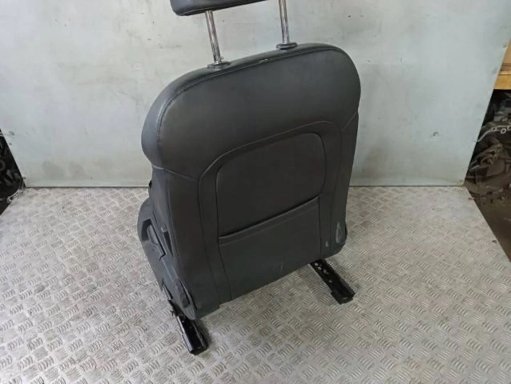 фото №14, Сидіння лівий перед передній водія skoda superb ii