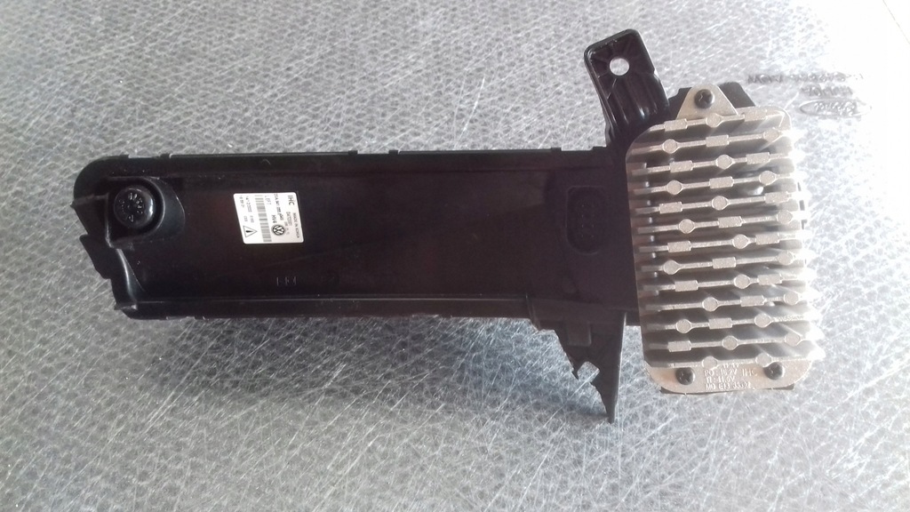 фото №3, Лампа led drl левый перед vw t-roc r 2ga941055e