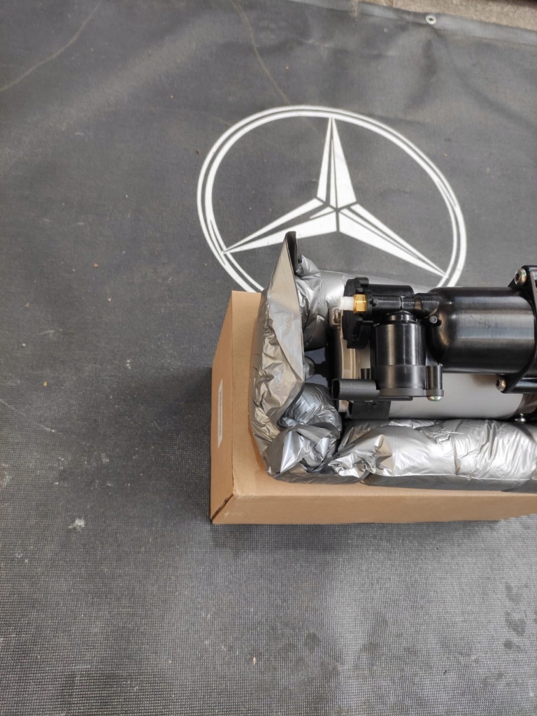 фото №9, Компрессор подвеска airmatic mercedes w164 ml gl новый