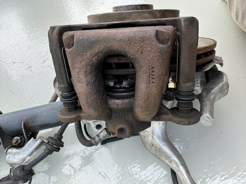 фото №8, Bmw 3 iii e90 e92 e81 e87 e82 e89 ступиця поворотний кулак ліва амортизаторна стійка