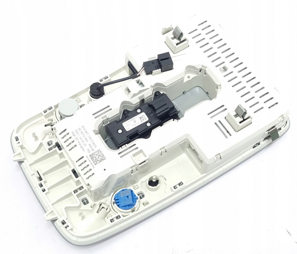 фото №8, Лампа потолочный led audi q3 83a q2 81a 81a947135d