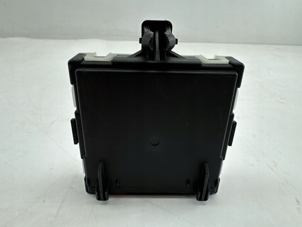 фото №1, Mercedes-benz eqc 2022 блок управления / модуль дверь