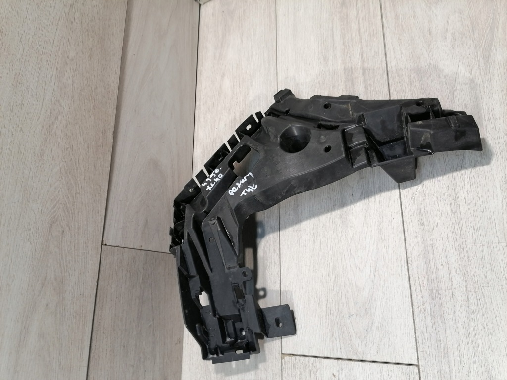 фото №1, Volvo xc40 напрямна бампер правий задня 32227485