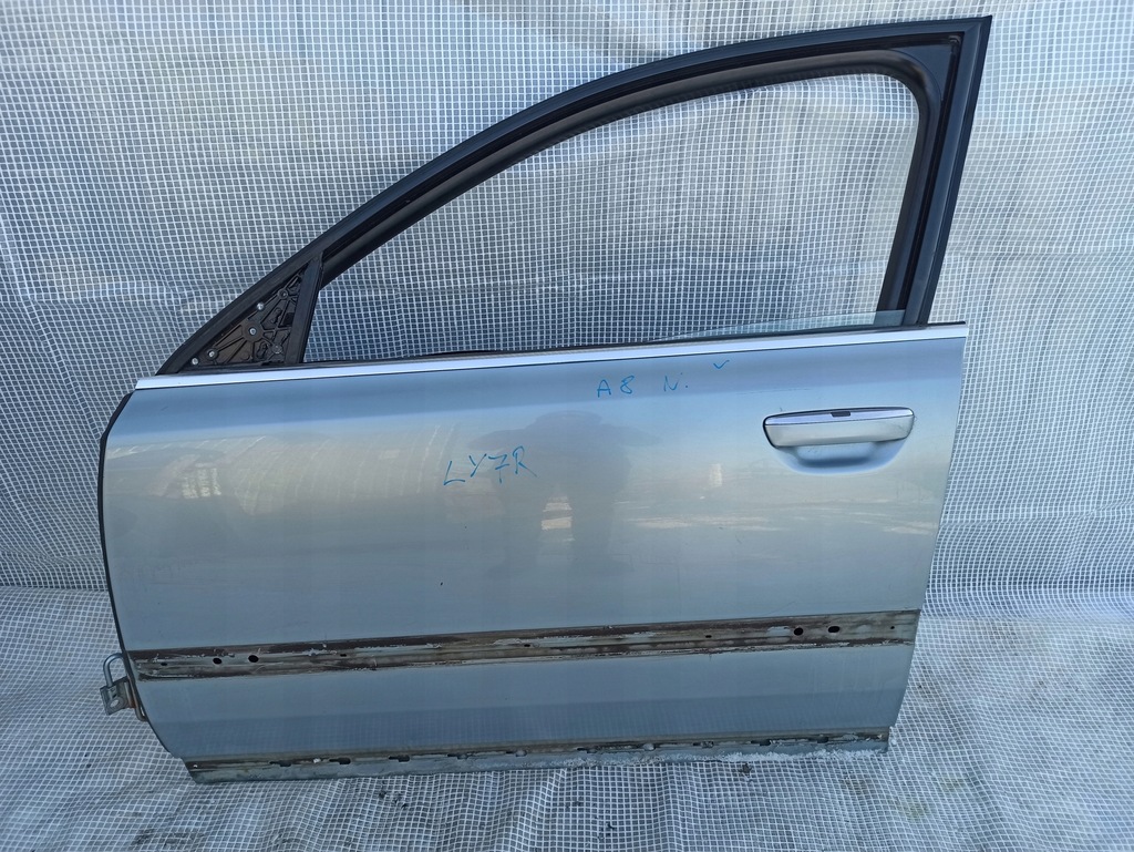 фото №1, Audi a8 d3 дверь передние левая перед ly7r