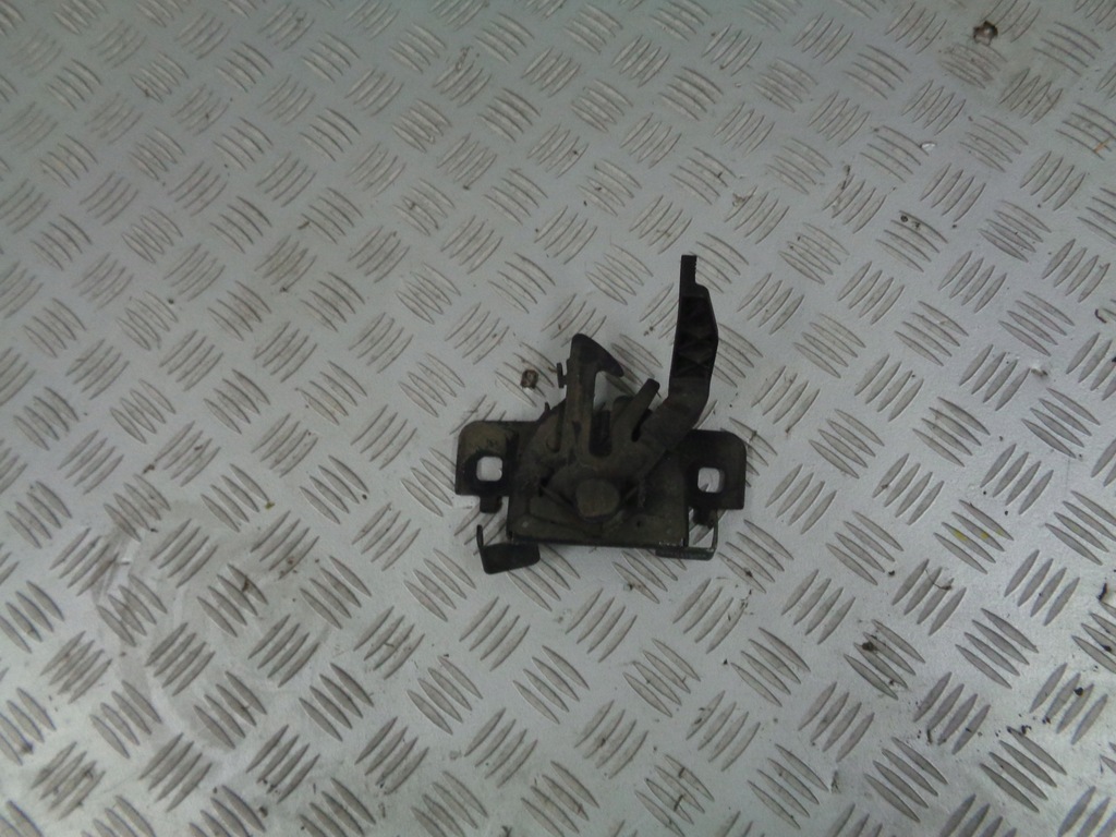 фото №1, Dacia sandero ii lift 2019 замок капот