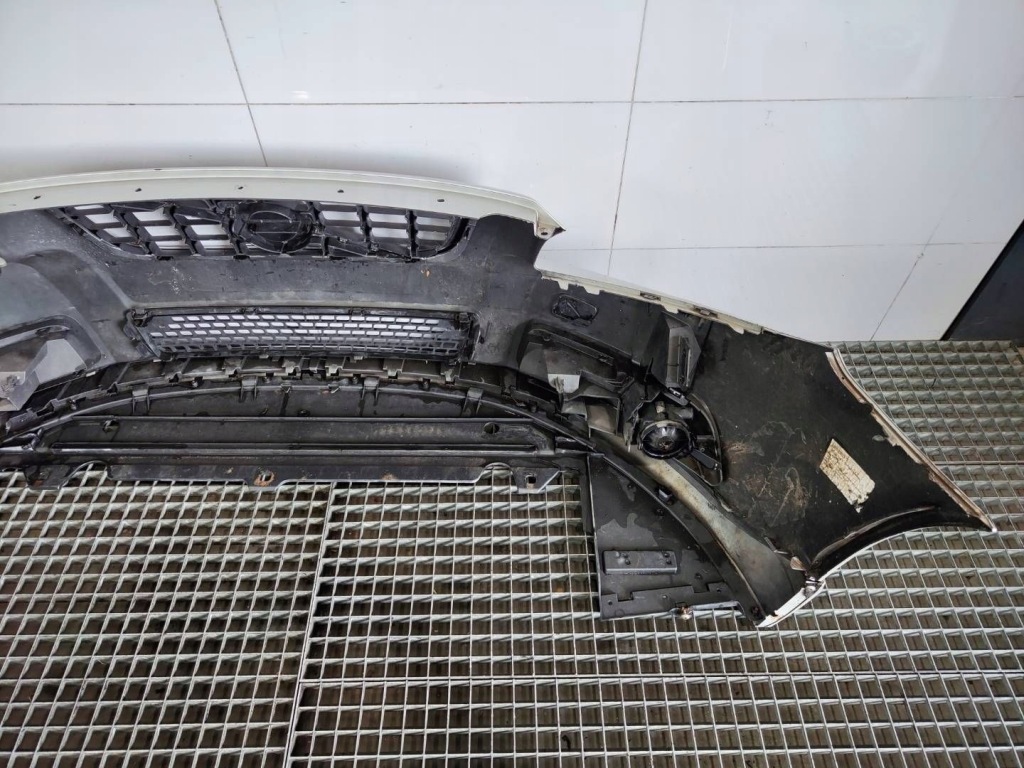 Бампер перед передний решётка радиатора 426-26 volvo v70 iii lift Доставка