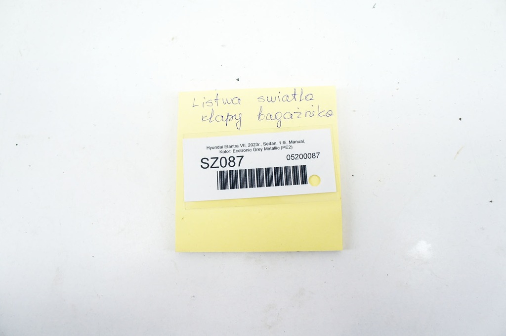 фото №14, Sz087 hyundai elantra vii світло стоп кришки молдинг накладка 92409aa200 sedan