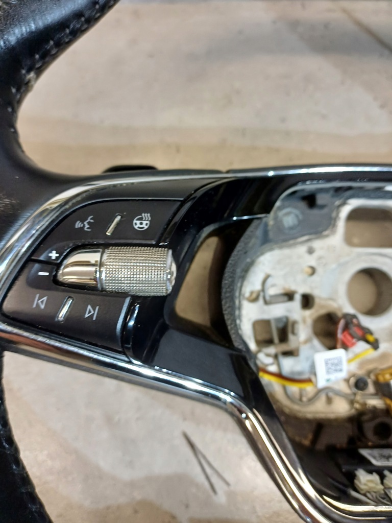 фото №5, Воздуховод skoda octavia iv подогрев nr. 5e3419093at