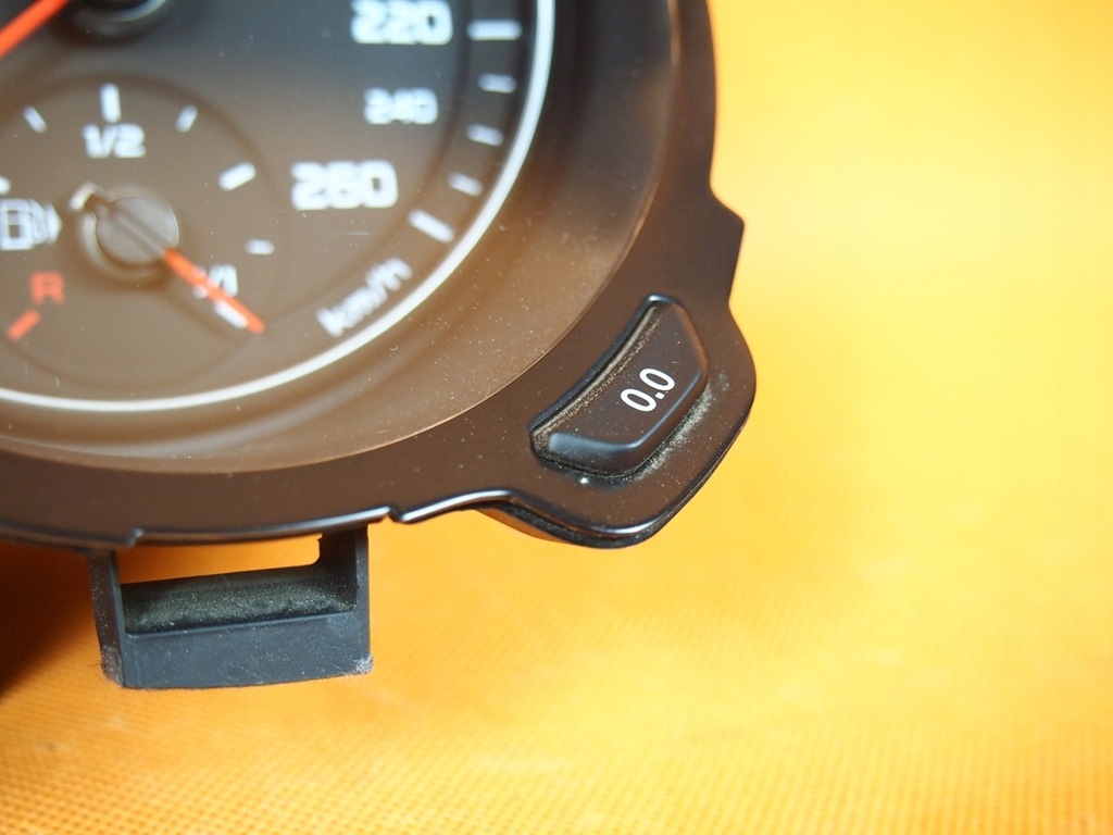 фото №10, Audi a1 8x tfsi dsg счетчик приборы 8xa920930a