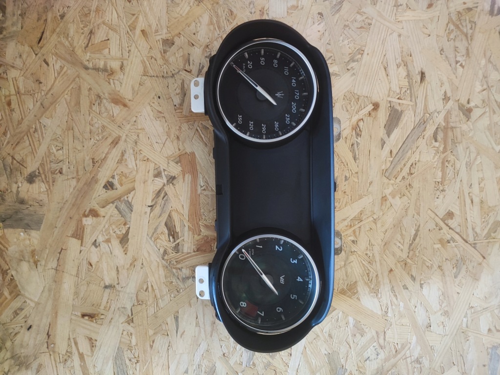 фото №1, Maserati levante trofeo счетчик europa