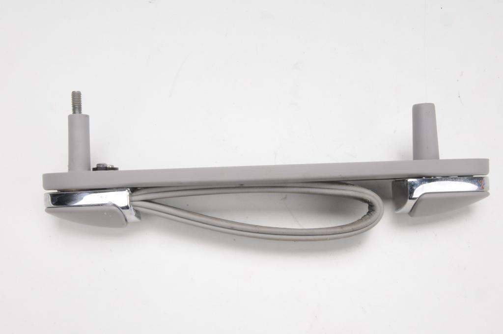 фото №3, Maserati quattroporte v ручка кровельная потолочный кронштейн