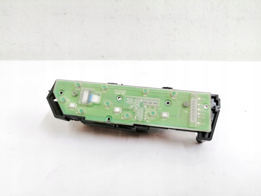 фото №3, Land rover range rover sport l320 2008 панели управление, переключатели