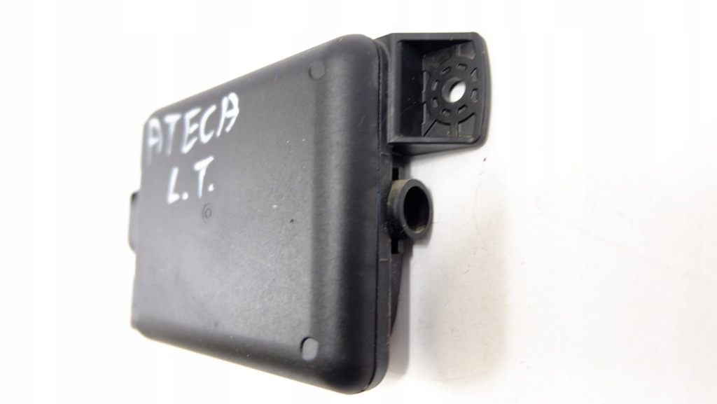 Seat ateca модуль радар ассистент поперечина 5q0907685b Оригинал