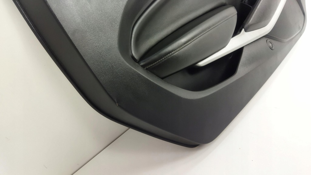 фото №8, Camaro vi 16-19 обшивка двері лівий перед шкіра