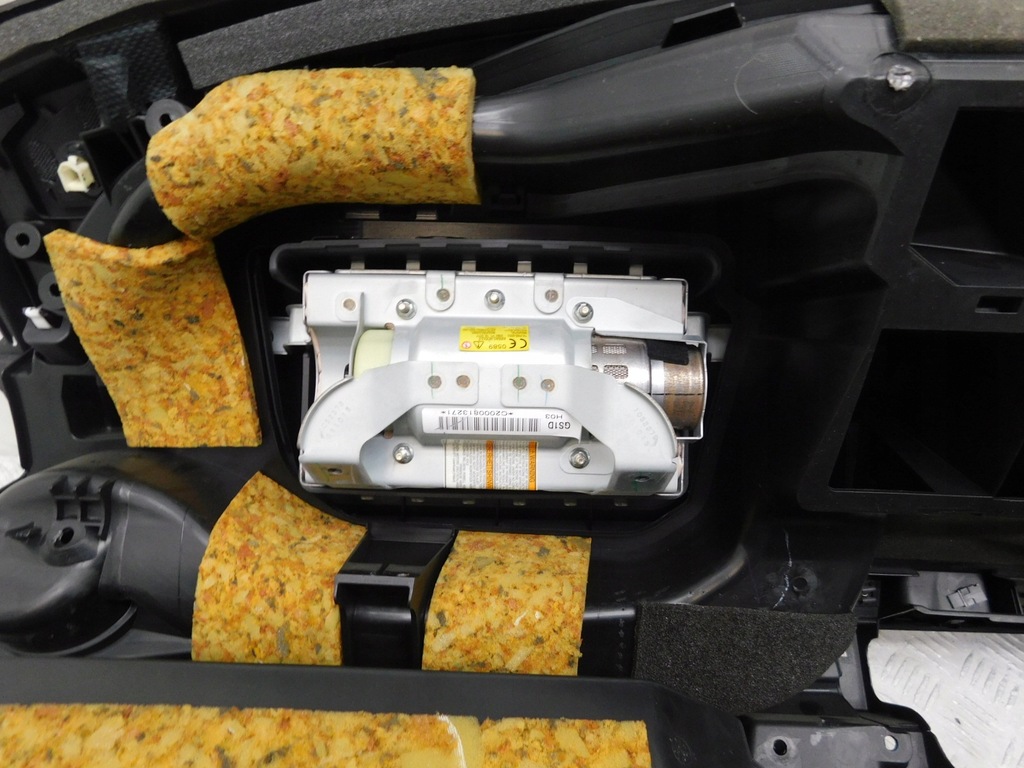 фото №10, Приборная панель приборная + 2x poduszkia 2x ремни - mazda 6 ii gh 07-13