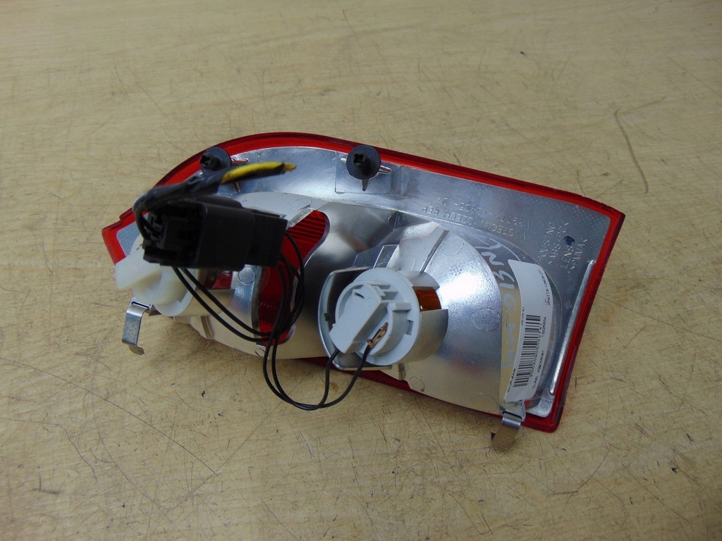 фото №7, Лампа левая задняя opel insignia kombi europa