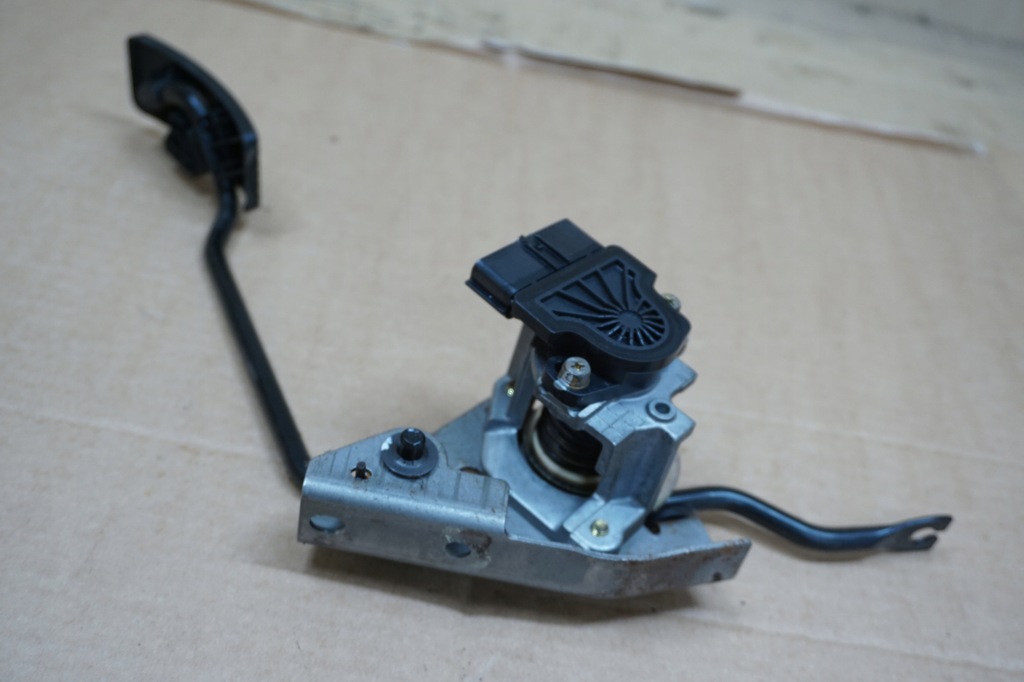 фото №9, Pajero pinin педаль газу потенціометр 1,8 gdi