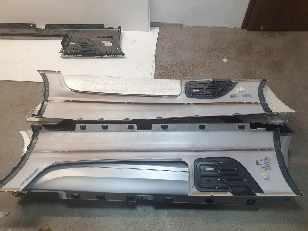 фото №5, Молдинг поріг p l mercedes sls amg w197 coupe