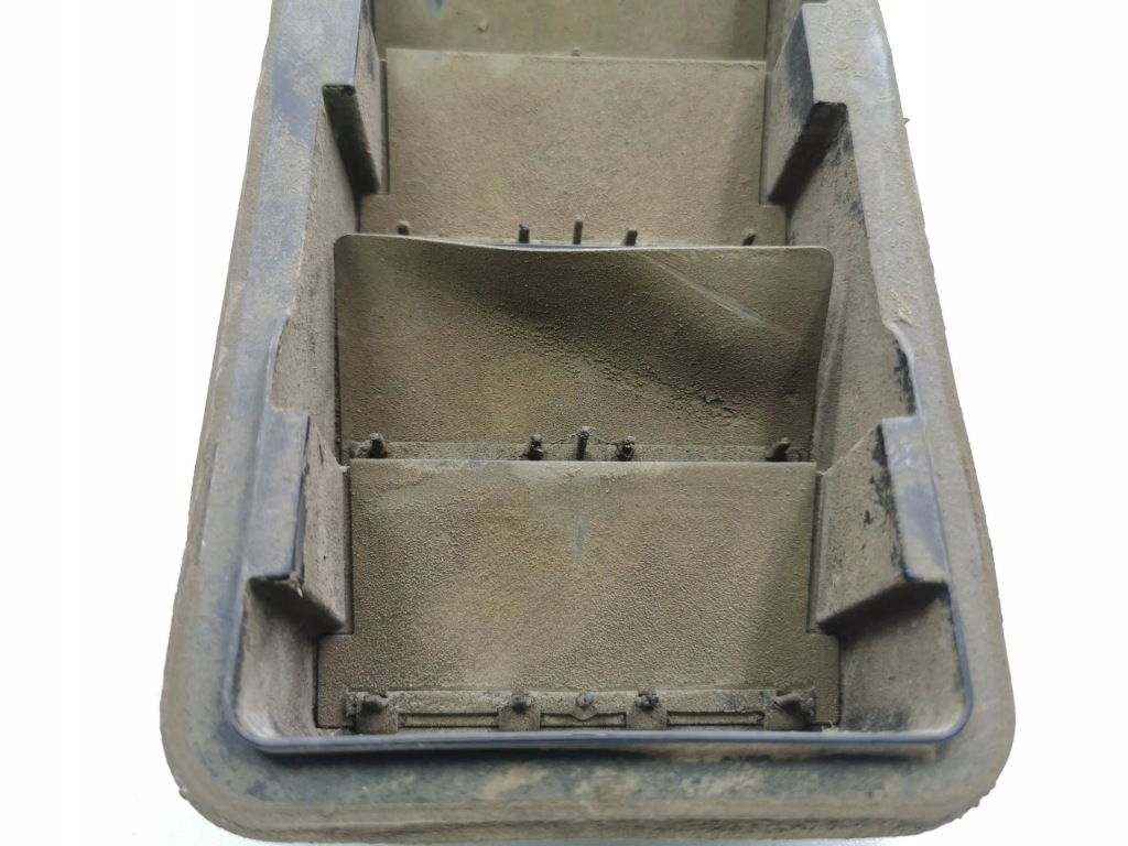 фото №2, Land rover range rover l320 2007 решітка вентиляційна pod бампером заднім