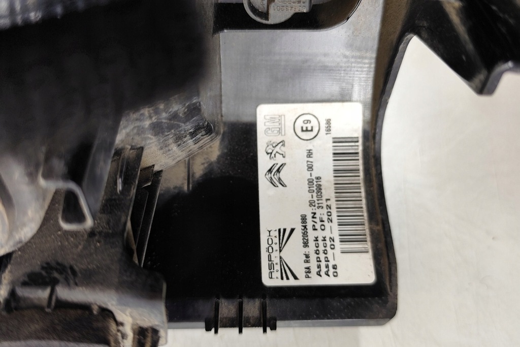 фото №13, Лампа ліва задня citroën berlingo k9 9820554880 1.5l дизель 75kw 2019