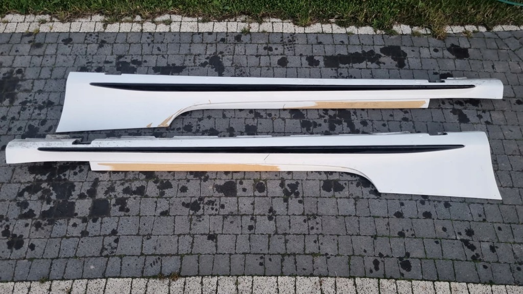 фото №1, Молдинг защита порог левая mercedes w205