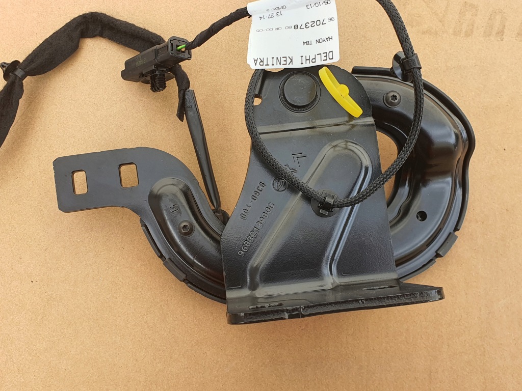 фото №7, Peugeot 3008 i петля крышки задняя левый правый